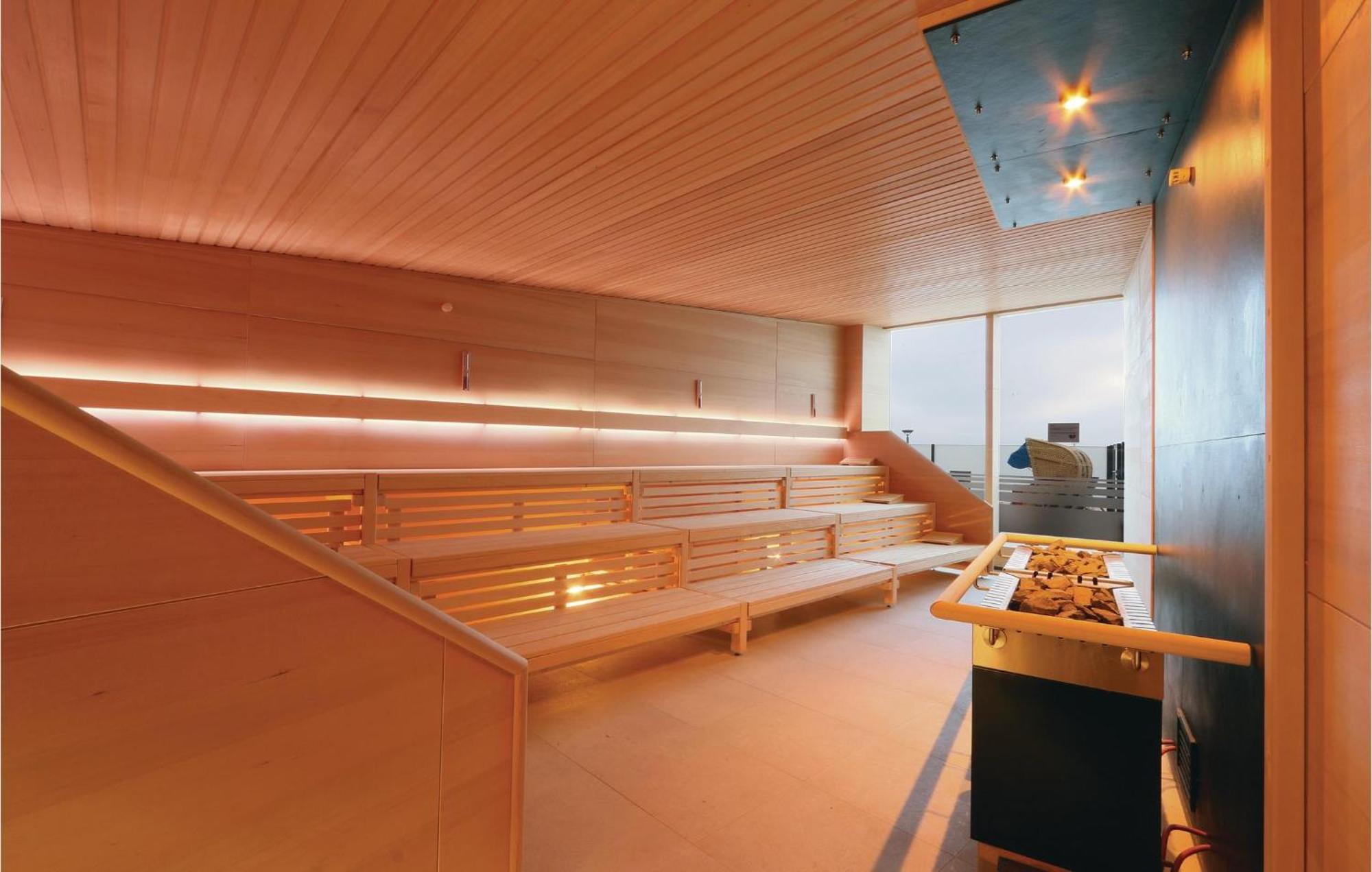 Amazing Apartment In Luebeck Travemuende With Sauna Esterno foto